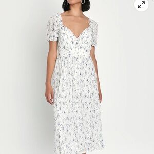 Lulu’s Romanticizing Life White Floral Print Puff Sleeve Midi Dress